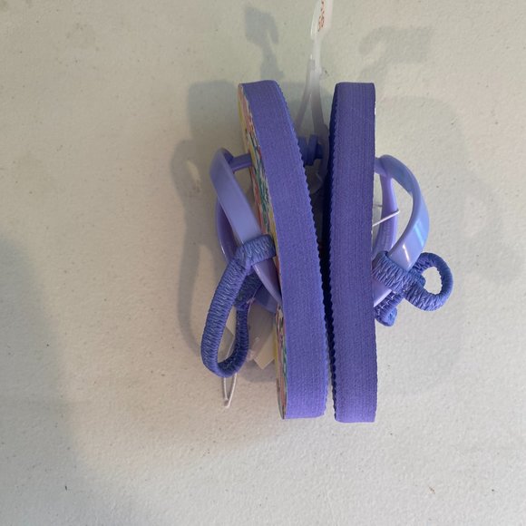 Cat & Jack toddler Girls Flip Flops - Picture 4 of 5